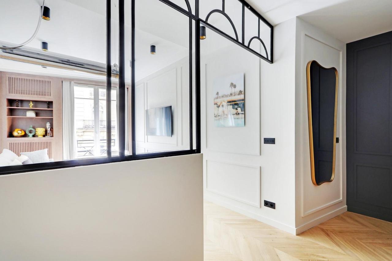 פריז Pick A Flat'S Apartment In Triangle D'Or - Pierre 1Er De Serbie מראה חיצוני תמונה
