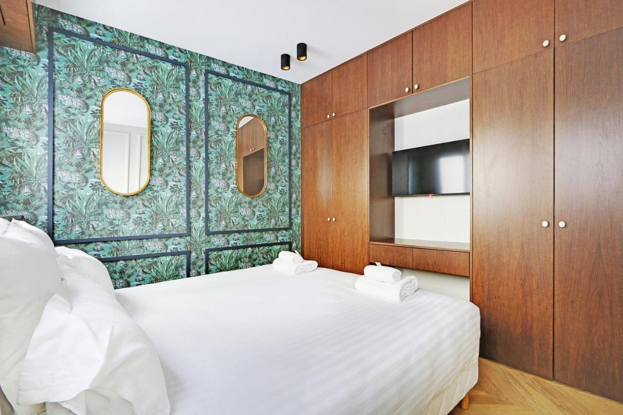 פריז Pick A Flat'S Apartment In Triangle D'Or - Pierre 1Er De Serbie מראה חיצוני תמונה
